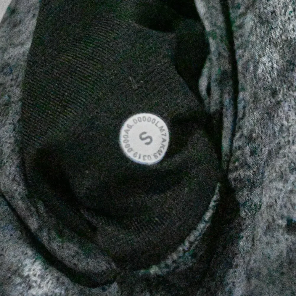 Lululemon Men's liner less Peace Breaker Shorts grey size Small